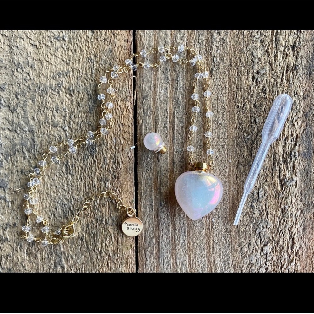 Aura Quartz Crystal bottle Necklace 18K Gold Plated Brass Rosary Chain New in bx - Picture 2 of 10